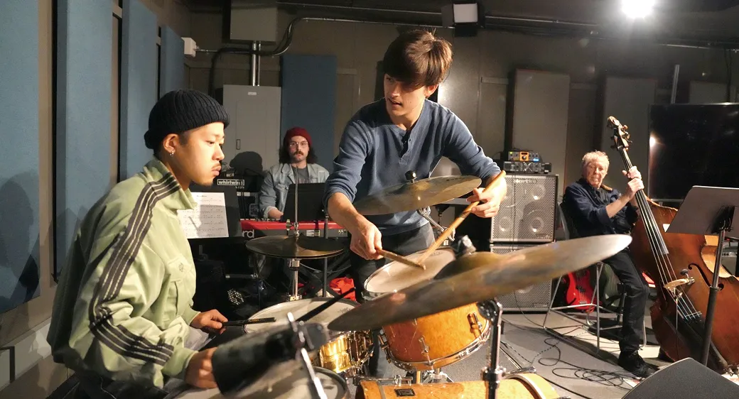 プロダクション（対面/オンライン）