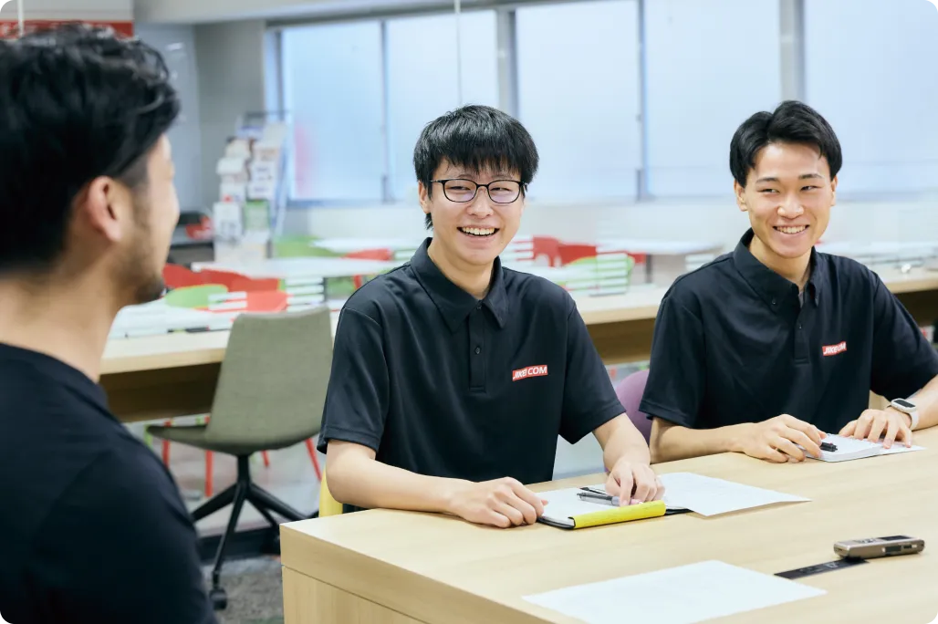 在校生が話す様子