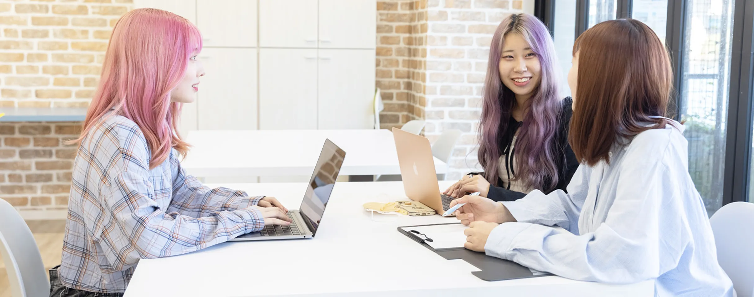 音楽ビジネス・芸能マネジメント