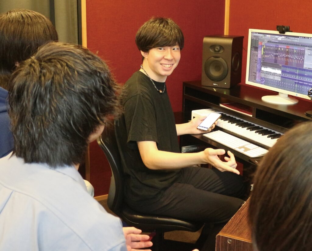 作曲体験〜業界で活躍中の先生から学ぼう〜